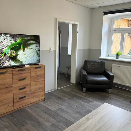 H&m Immobilien 2 Appartamento