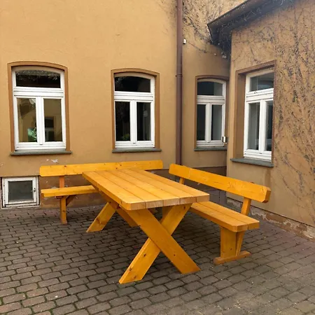 H&m Immobilien 2 Appartamento