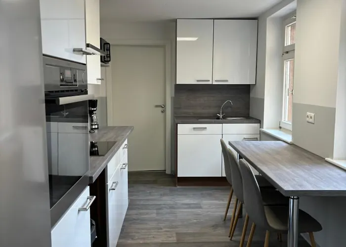 H&m Immobilien 2 Lägenhet