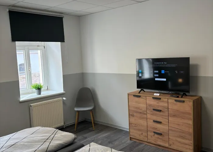 H&m Immobilien 2 Lägenhet *